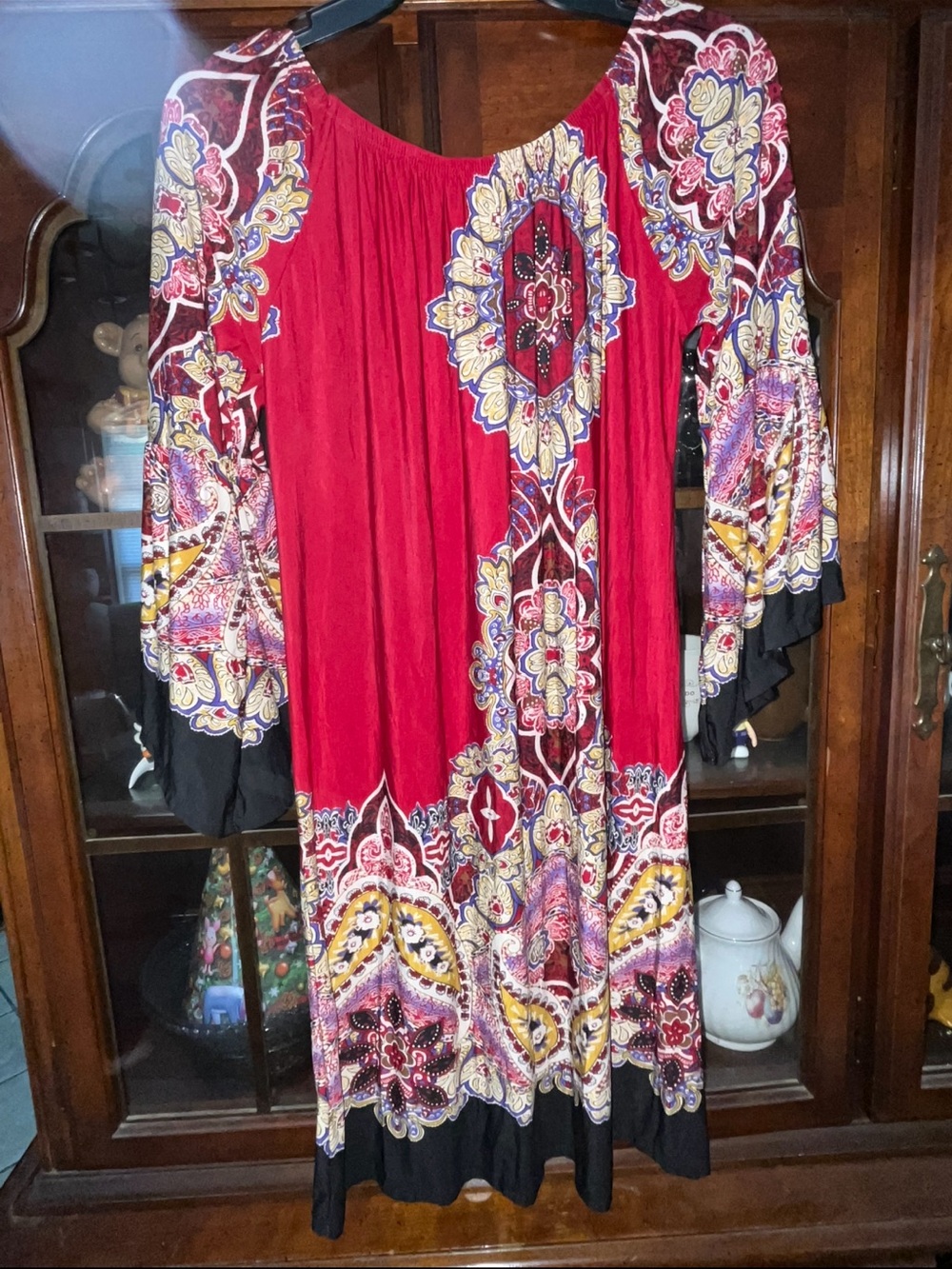 Women’s Medium Red Paisley Boho Tunic Dress 3/4 Sleeve Scoop Neck Stretchy Hem - Picture 5 of 6